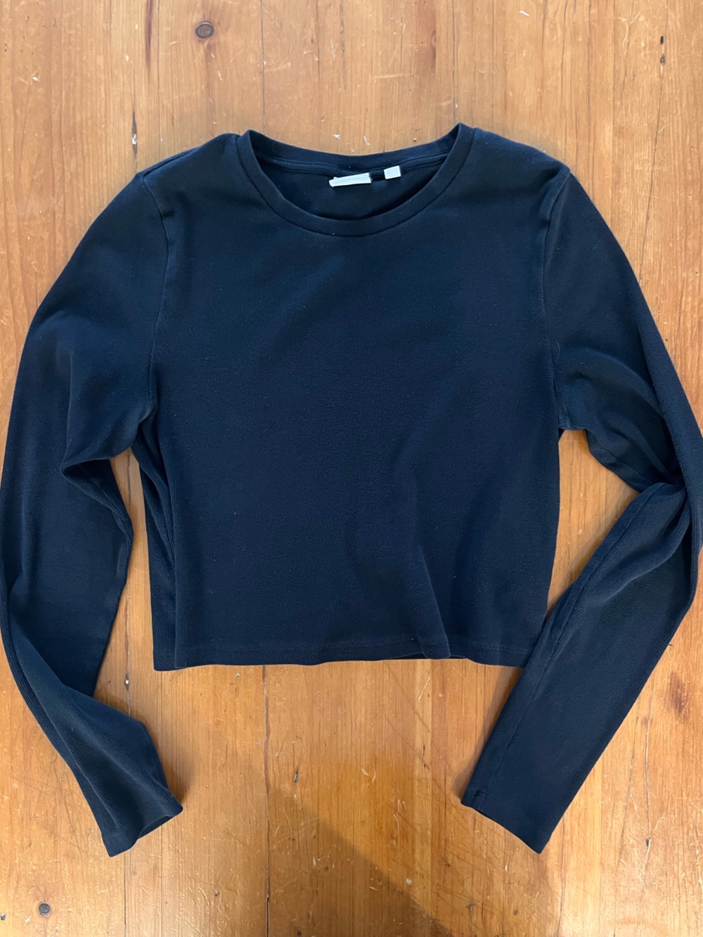 TNA Aritzia HomeStretch Rib Knit Longsleeve in Black